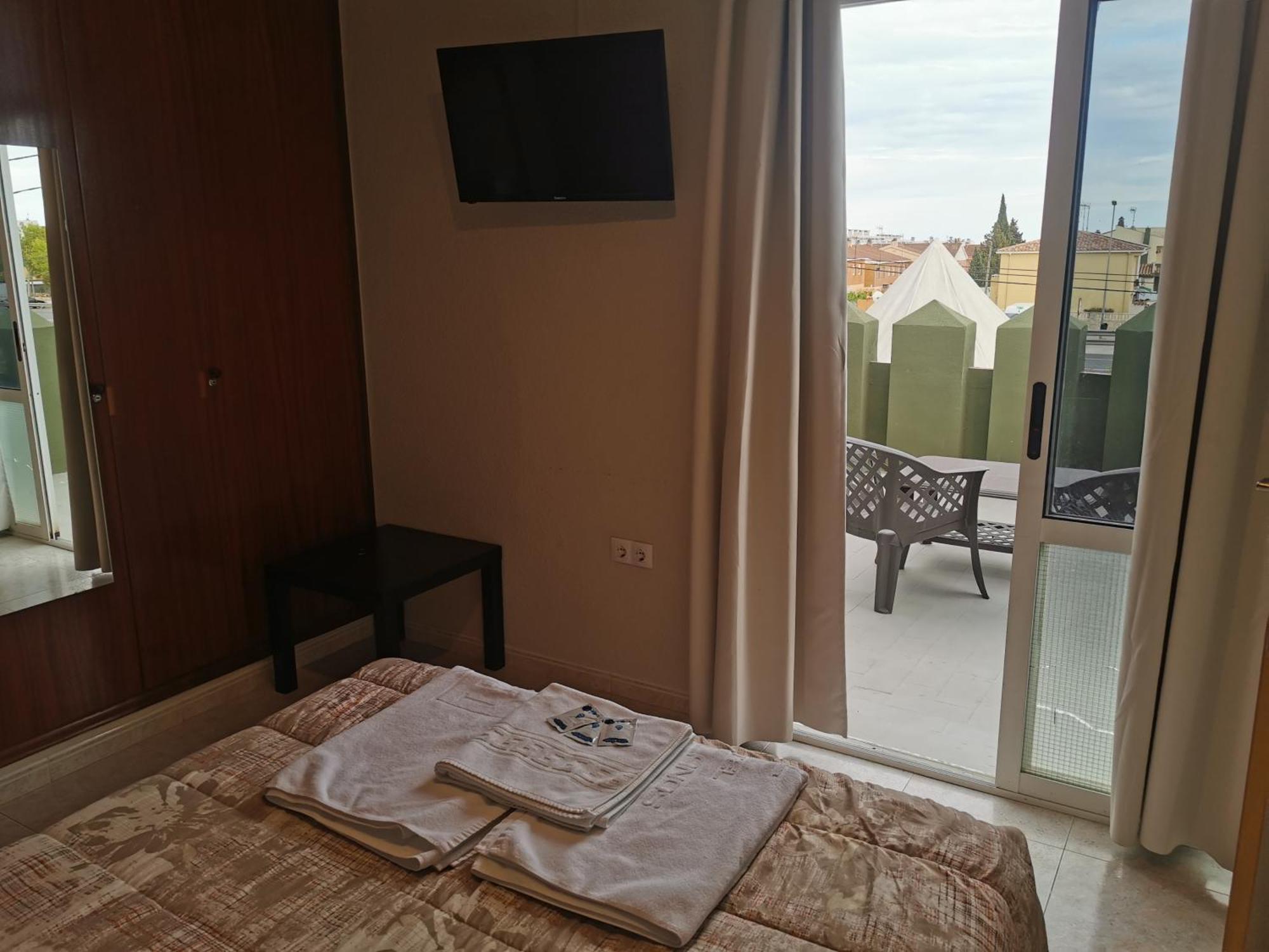 Hotel Castellverd 2*